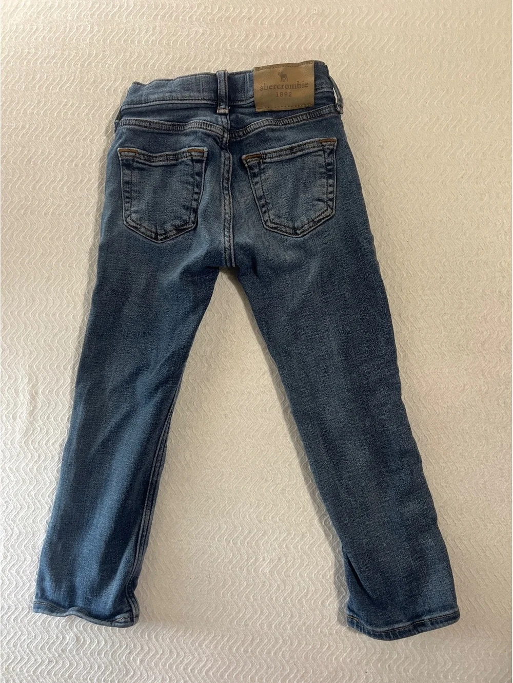 Abercrombie Kids Boys Skinny Jeans Size 5/6 - Distressed Denim